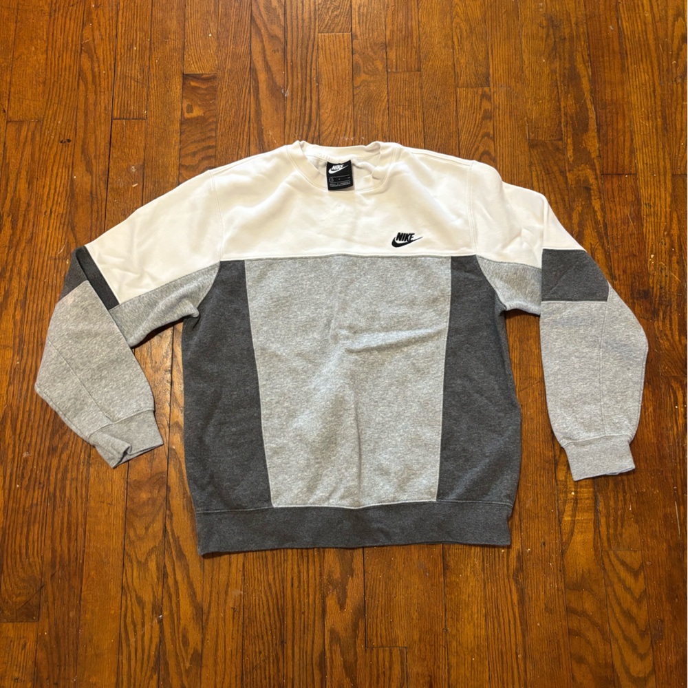 Nike Two-Tone Gray Crewneck Sweater